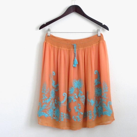 NEW! Sundance 100% Silk Embroiderd Floral Skirt Tassels Coral Pink Turquoise S - Picture 1 of 6